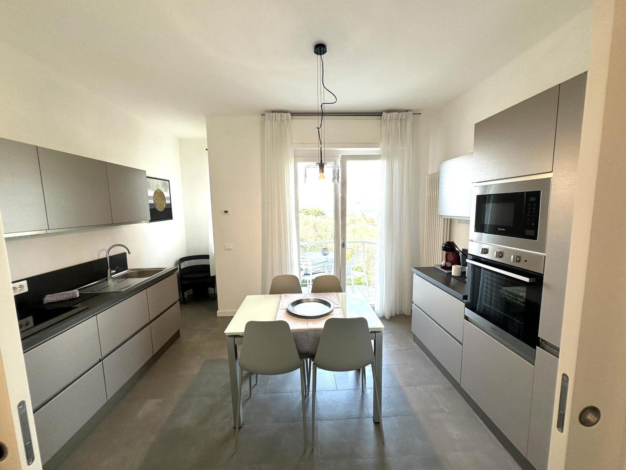 La Pervinca Apartments Malcesine Exteriör bild