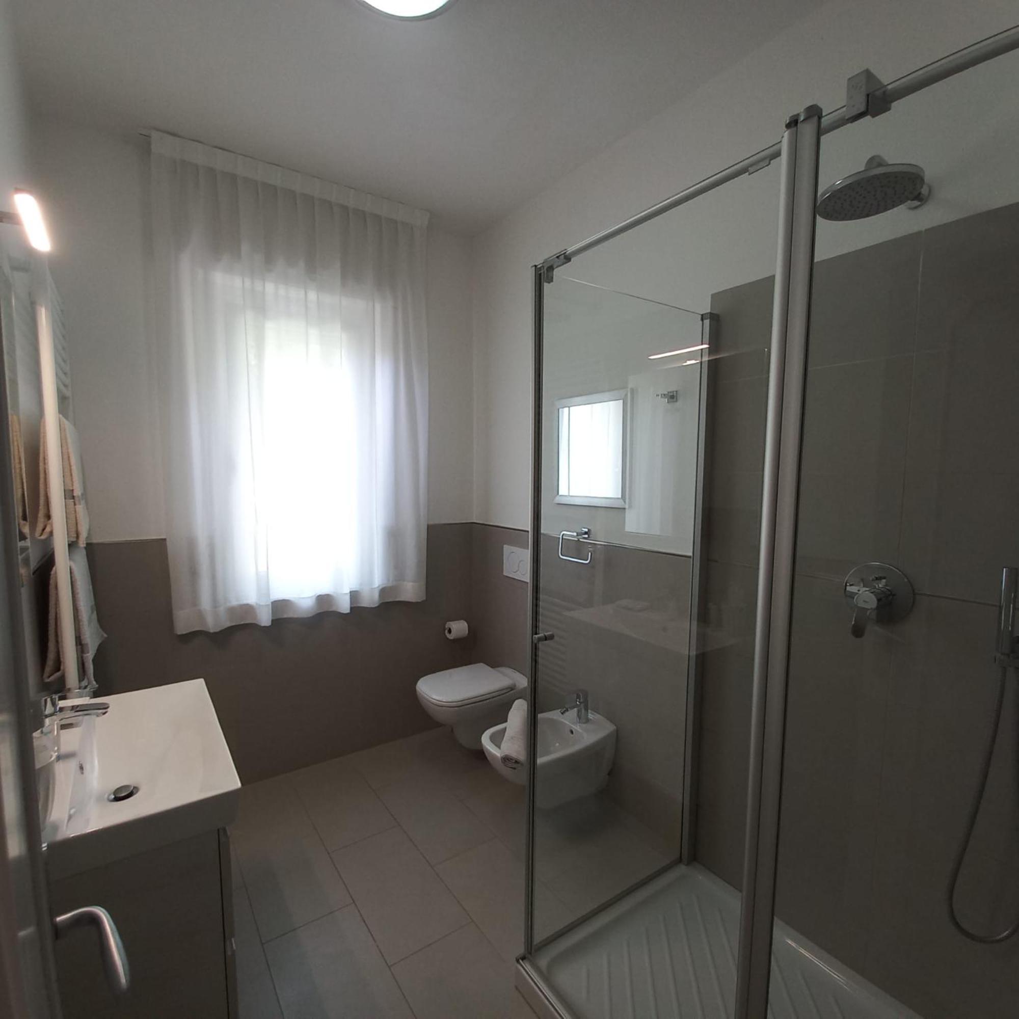 La Pervinca Apartments Malcesine Exteriör bild